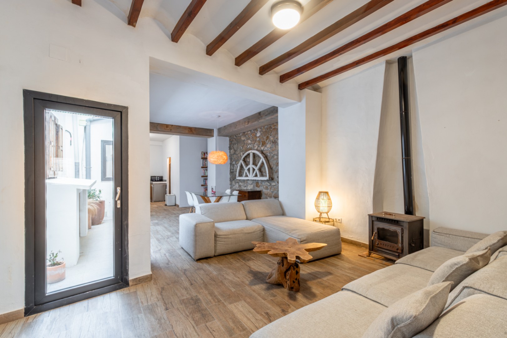 12D - Geräumiges 3-Zimmer-Reihenhaus zu verkaufen in Teulada