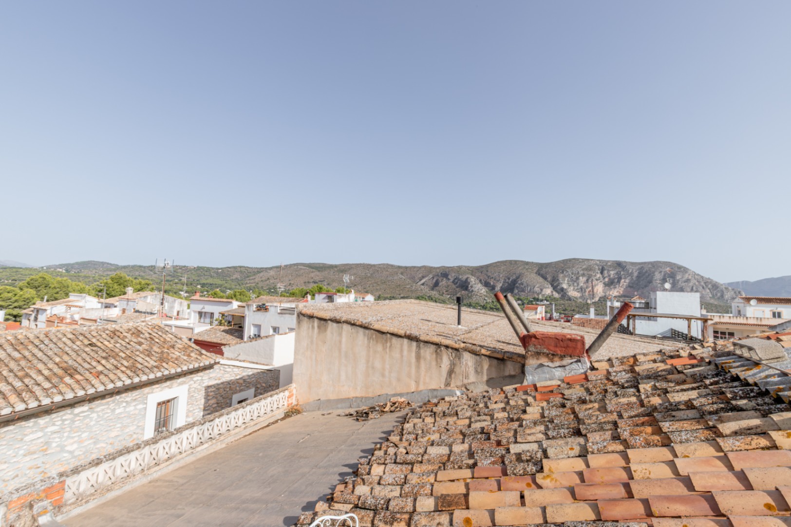 Amplio townhouse de 3 habitaciones en venta en Teulada