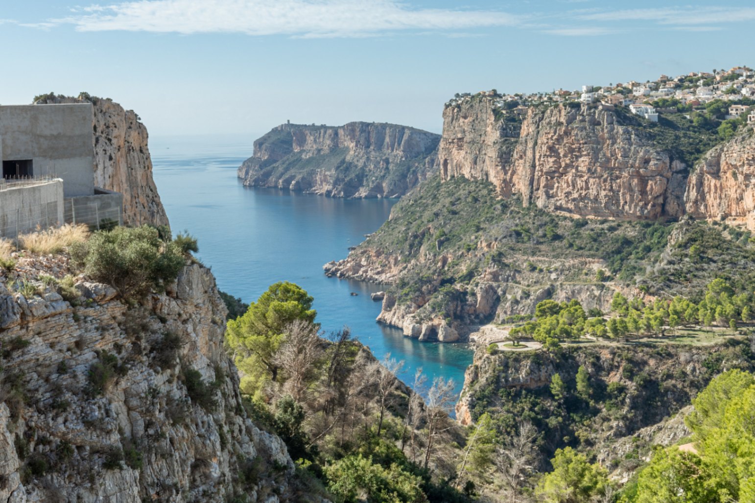 Villa con vista al mar en venta Cumbre del Sol