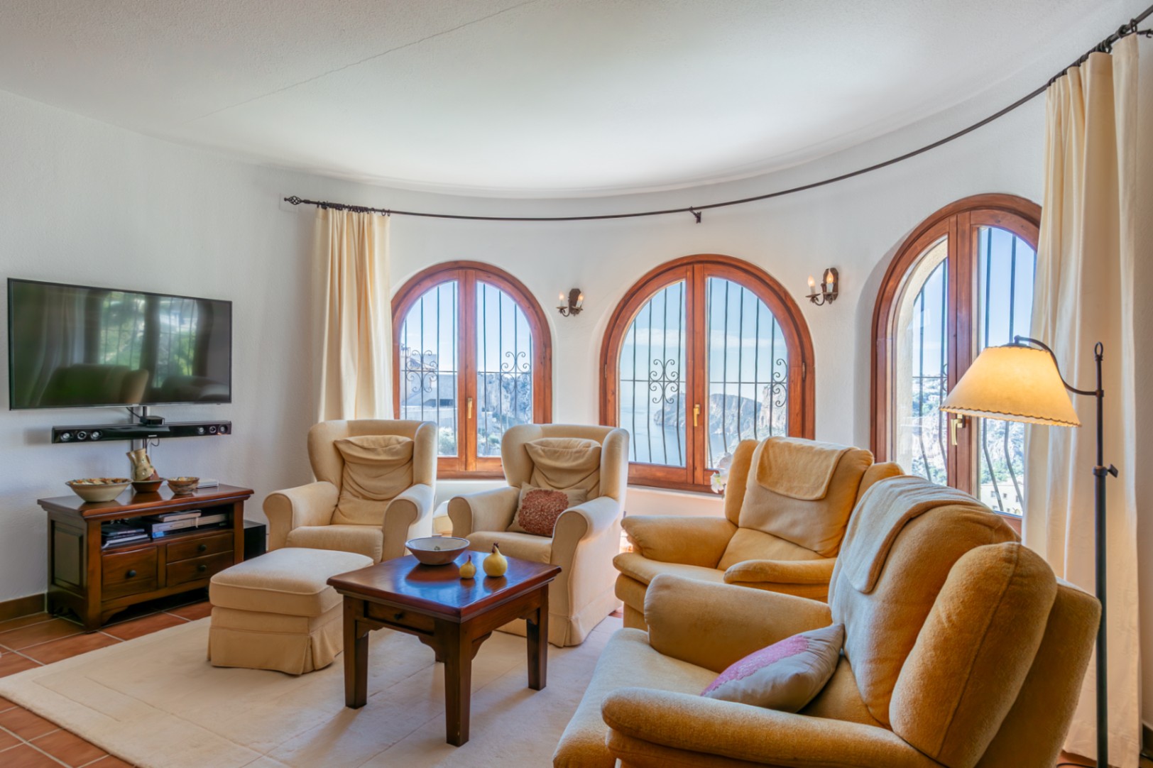 Villa con vista al mar en venta Cumbre del Sol
