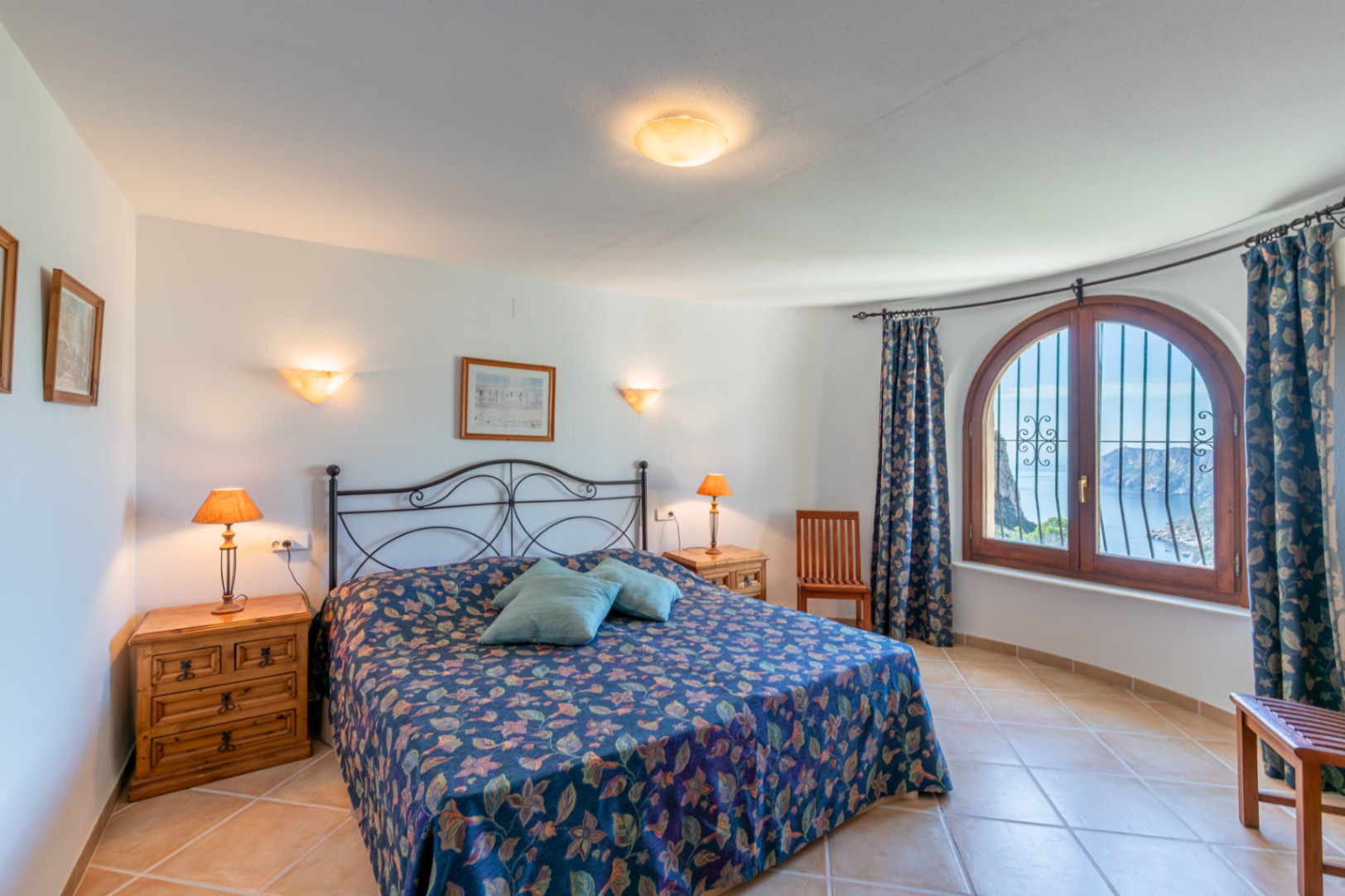 Villa con vista al mar en venta Cumbre del Sol