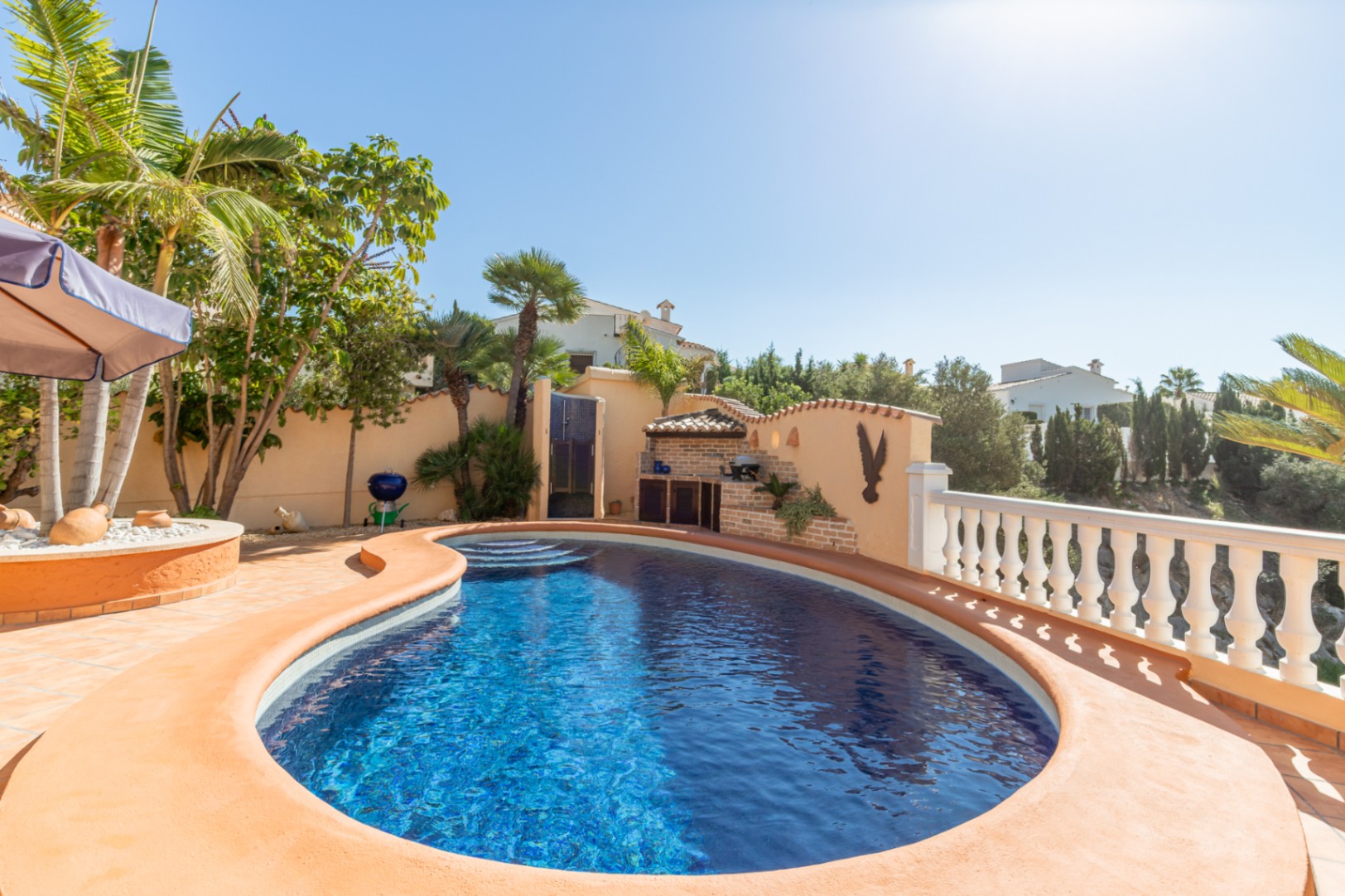 Villa con vista al mar en venta Cumbre del Sol