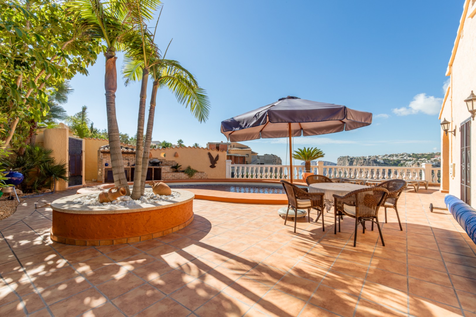 Villa con vista al mar en venta Cumbre del Sol