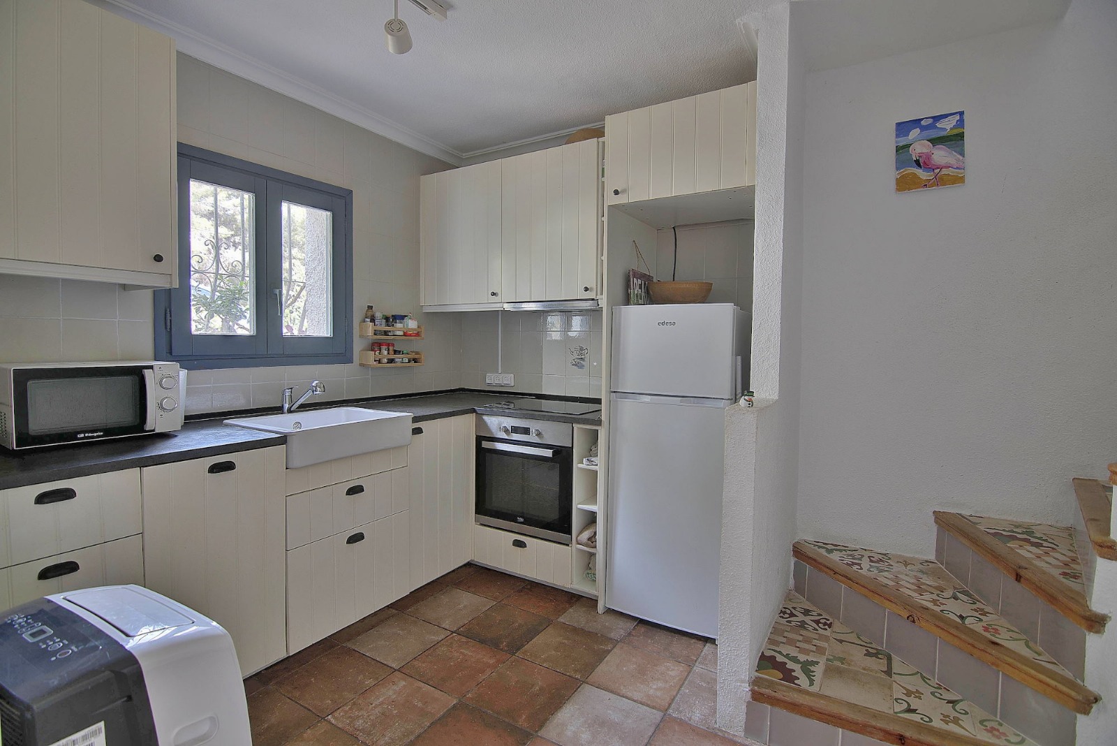 3 Bedroom Townhouse with Guest Apartment for Sale 