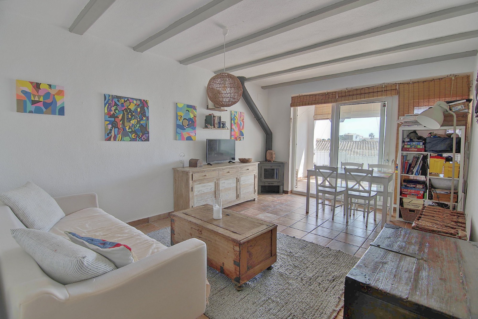 3 Bedroom Townhouse with Guest Apartment for Sale 