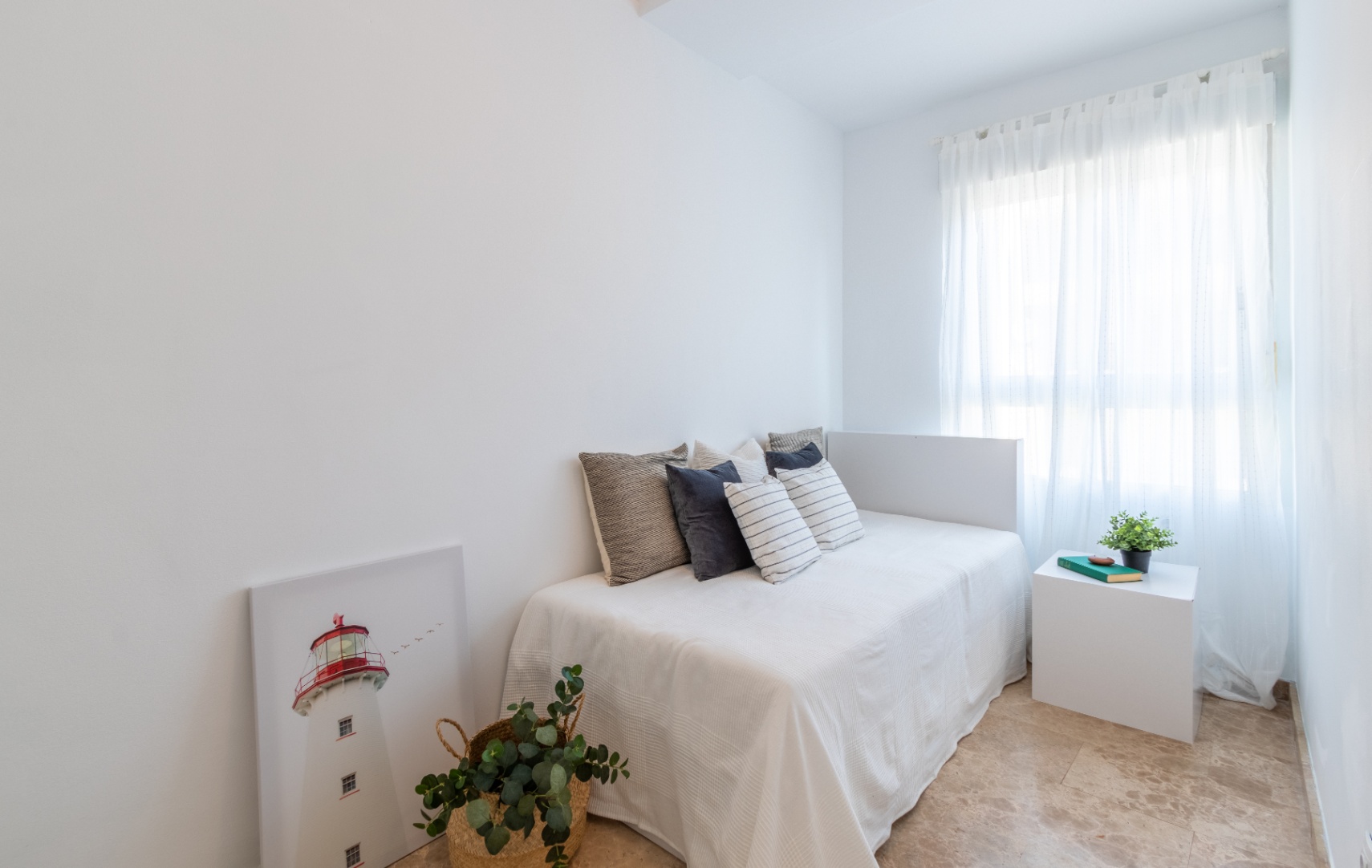 2-bedroom, 2-bathroom apartment for long-term rent in Moraira