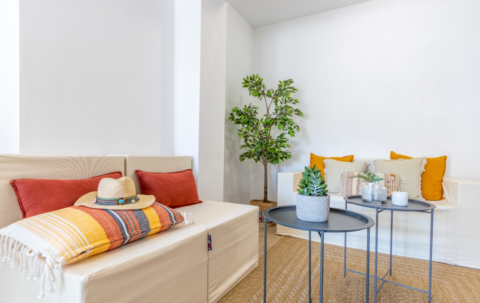 2-bedroom, 2-bathroom apartment for long-term rent in Moraira