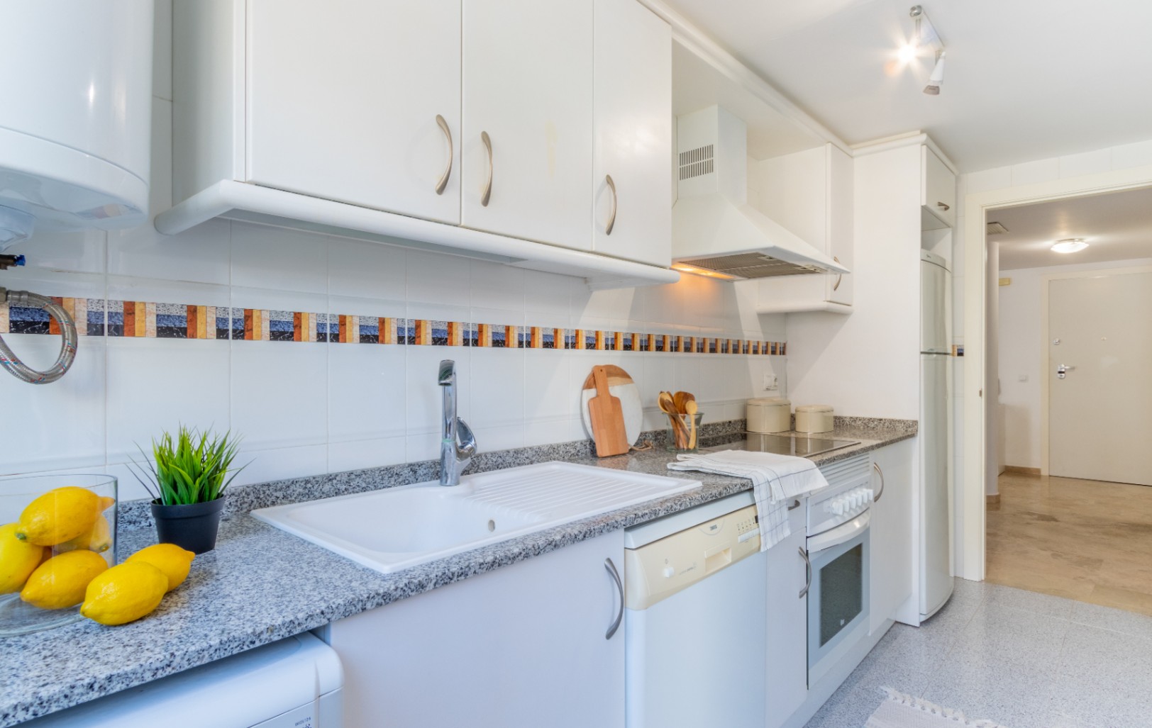 2-bedroom, 2-bathroom apartment for long-term rent in Moraira