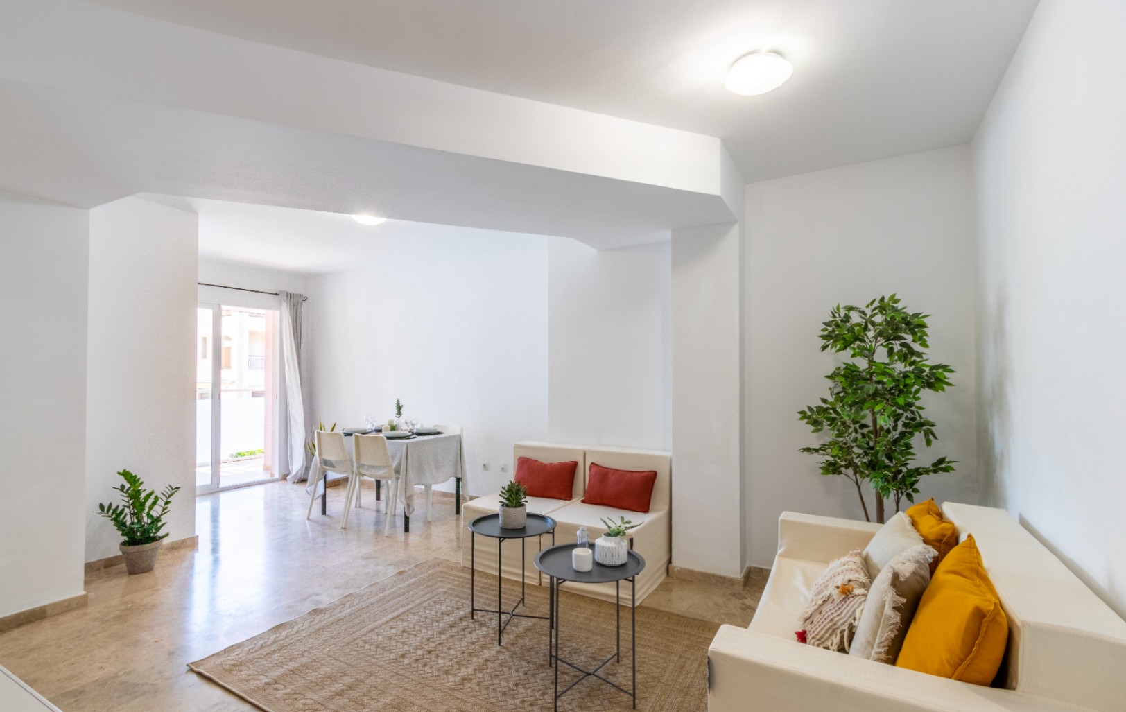 7D - Appartement met 2 slaapkamers en 2 badkamers te huur voor lange termijn in Moraira