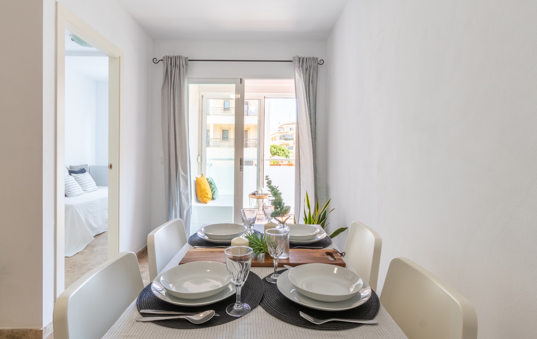 2-bedroom, 2-bathroom apartment for long-term rent in Moraira